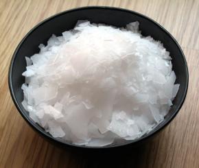 <p><strong>Fig. 2.26.</strong>&nbsp;(<strong>B</strong>) magnesium chloride salt crystals</p>
