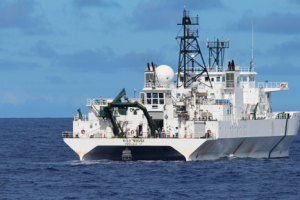UH research vessel Kilo Moana. Credit: Tara Clemente/ UH.