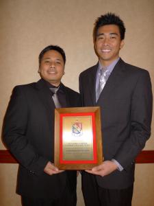 Christopher Manloloyo (l) and Bao Jun Lei (r) with their Outstanding Chapter Award