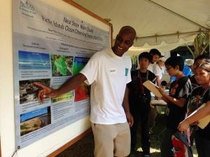 Geosciences outreach at UH Manoa's 2013 SOEST Open House (photo courtesy Flickr user Bytemarks).