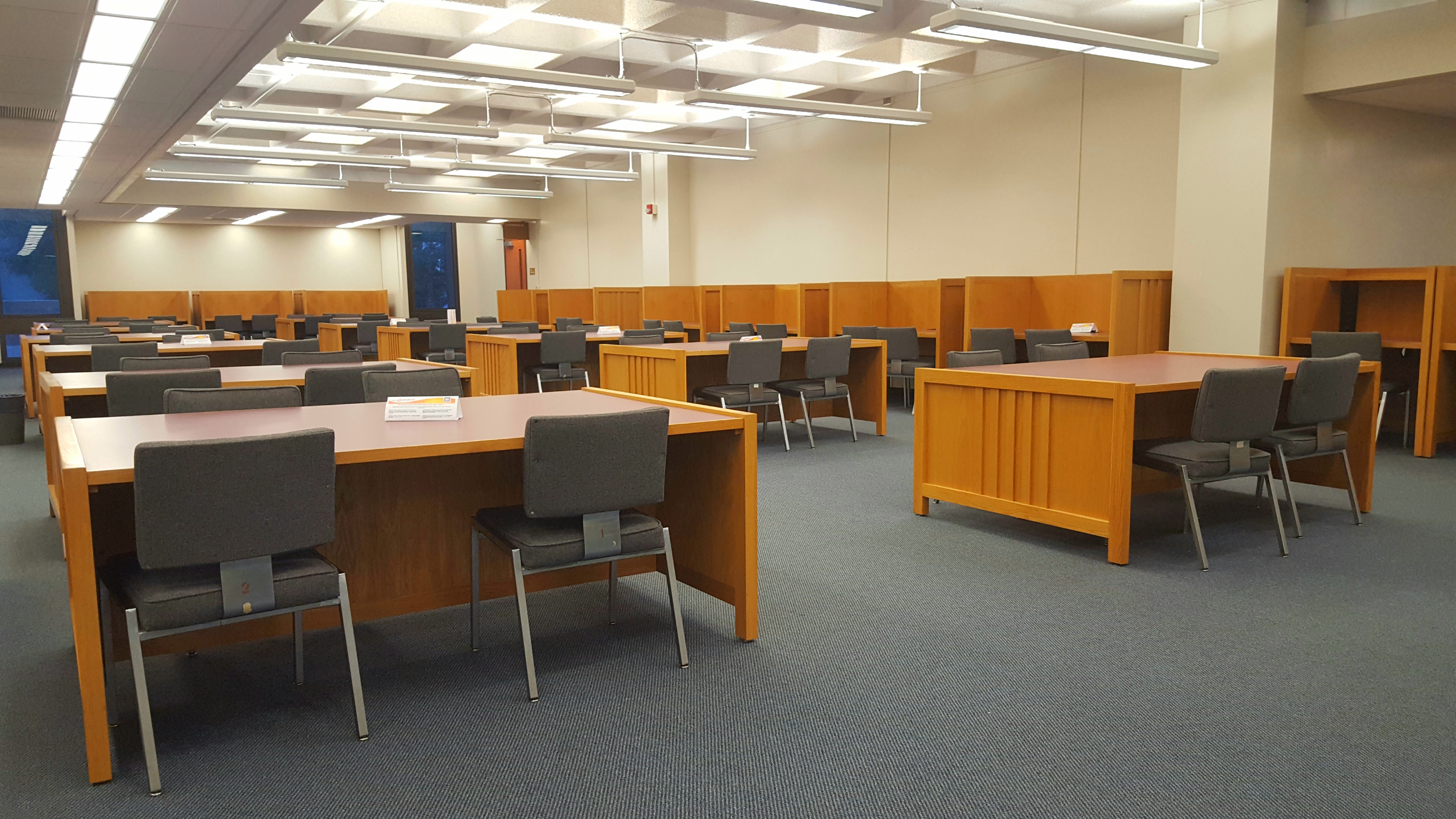 Hamilton Library Thrid Floor Study Space