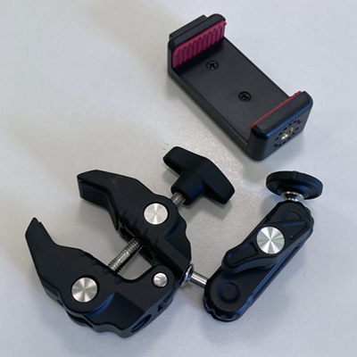 Clamp to mount smartphone