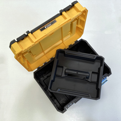 Deep toolbox with tray