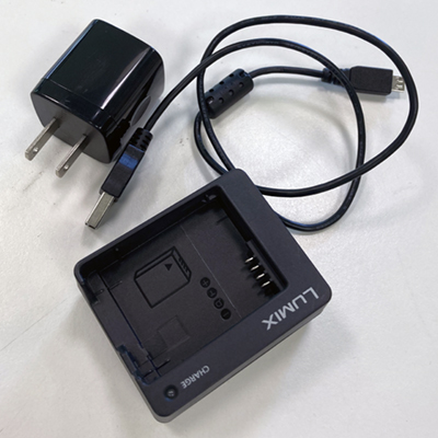 Battery charger for Panasonic SLR camera battery