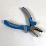 running glass pliers