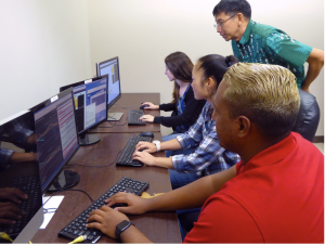 Students and local engineers testing UH 2.2-meter software