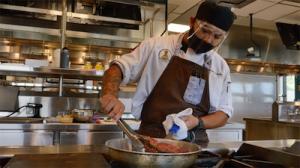 UH News story on “Food Science and Modernist Cuisine” at hawaii.edu/news.