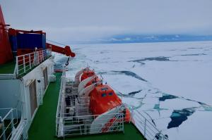 Southern Ocean expedition aboard RV Polar Stern. Credit: Paul Chamberlain