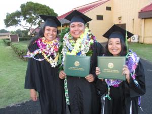 Graduates at the Kauaʻi Community College commencement.