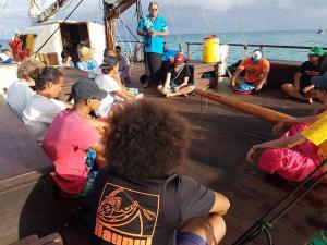 Center for Pacific Islands Studies students on Samoan voyaging canoe.