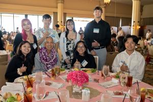 (Photo credit: Scott Nishi/UH Foundation)