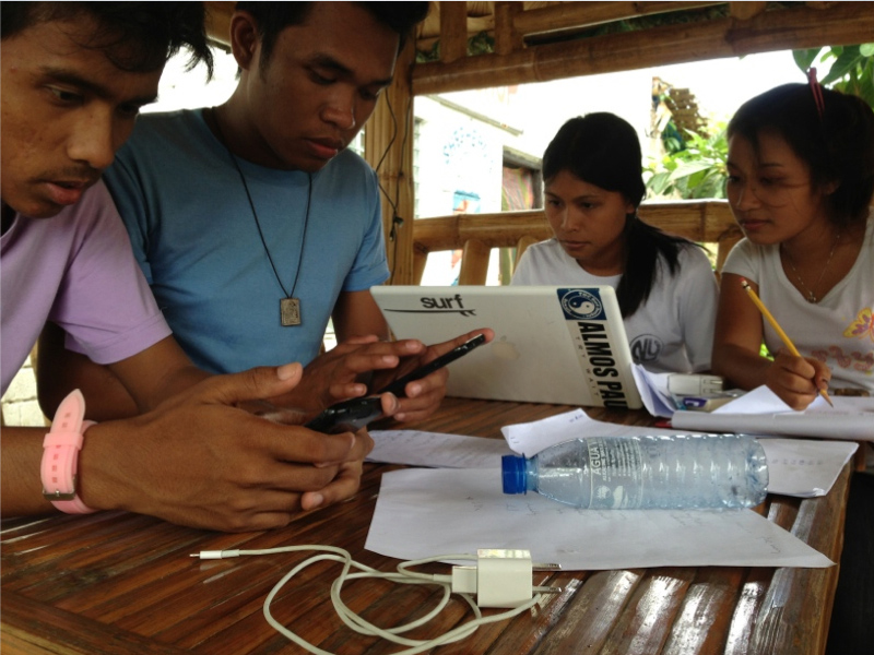 Chad Noble-Tabiolo with students