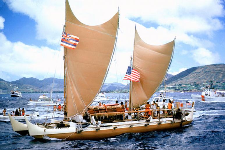 <p>Fig. 1. The Hōkūle'a arrives in Honululu after traveling from Tahiti in 1976.</p>
