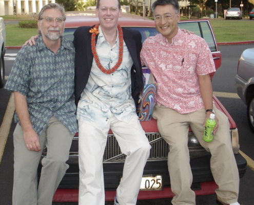 Gregory G. Maskarinec (left), Paul Farmer, and Seiji Yamada on UHM campus in 2007.