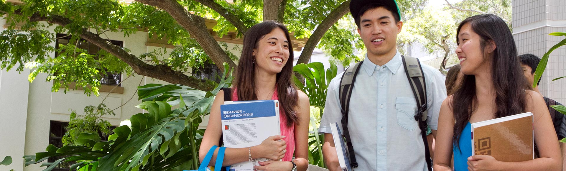 Students at UH Manoa