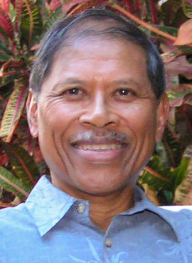2016 award winner Leonard Y. Andaya