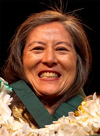 2016 award winner Mari Matsuda