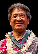 UH Board of Regents’ Medal for Excellence in Research awardee Bo Qiu