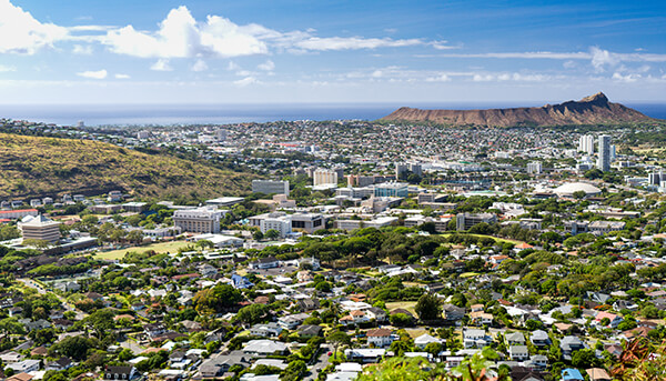 View of the UH Manoa campus with Diamond Head in the background